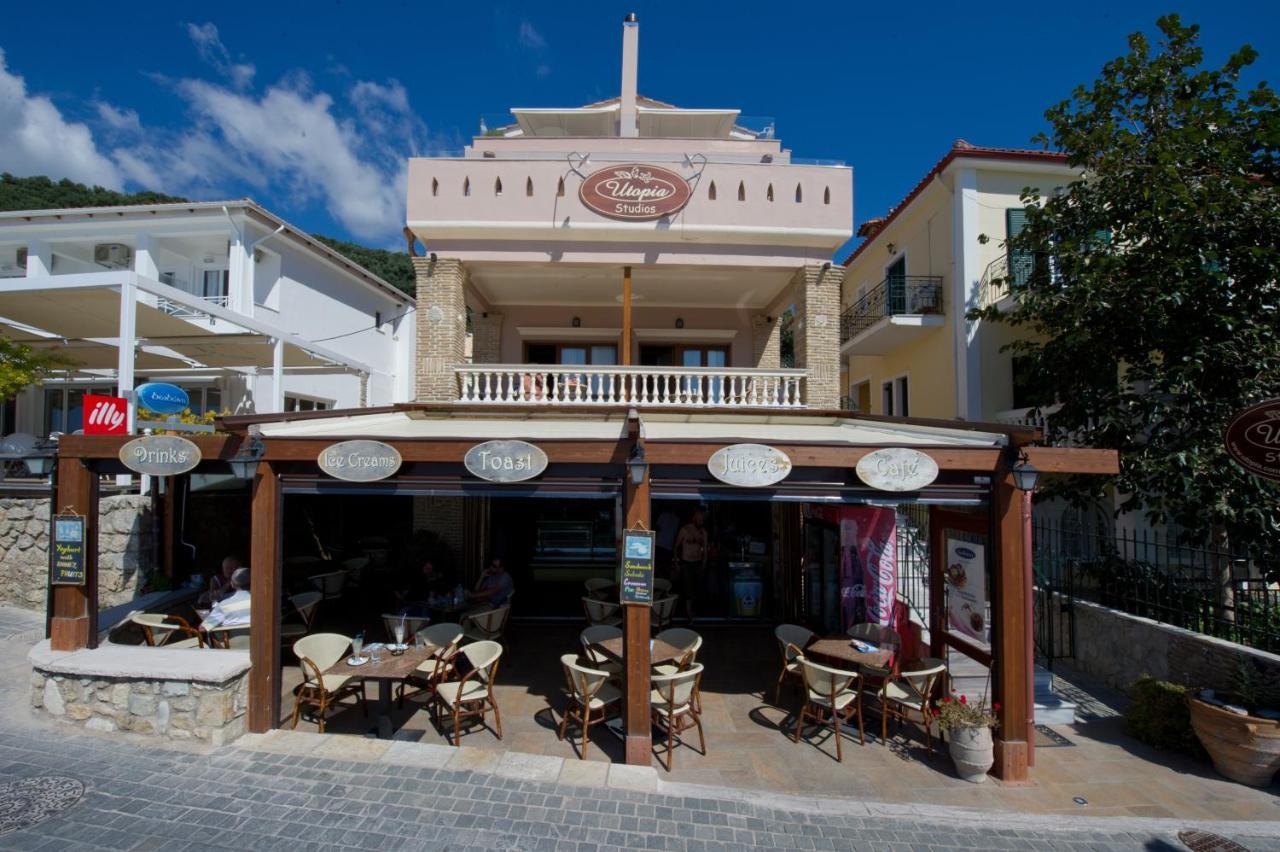 Utopia Parga Exterior photo